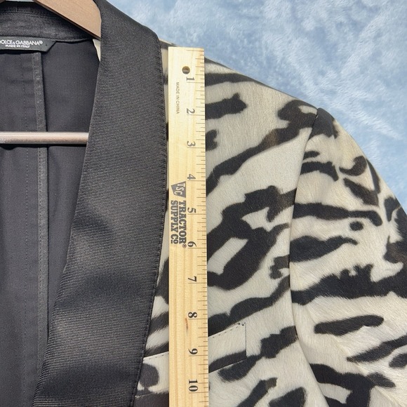Dolce‎ & Gabbana Zebra Print Suit Jacket-Check Photos/Measurements For Size - Picture 9 of 16
